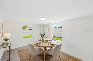 8907 Leeward Dr, Tampa, FL 33634 - Photo 10