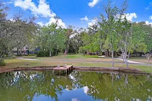 36805 Waterfall Dr, Dade City, FL 33525 - Photo 10