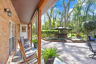 36805 Waterfall Dr, Dade City, FL 33525 - Photo 12