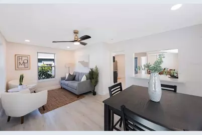 1160 36th Avenue N, Saint Petersburg, FL 33704 - Photo 6