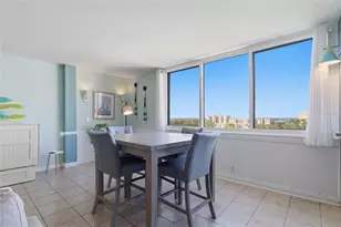 2621 Cove Cay Dr, Clearwater, FL 33760 - Photo 16