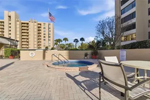 2621 Cove Cay Dr, Clearwater, FL 33760 - Photo 30