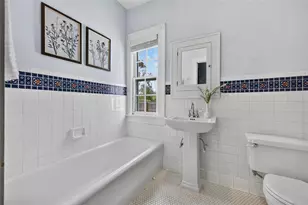 1110 Jungle Ave N, Saint Petersburg, FL 33710 - Photo 22