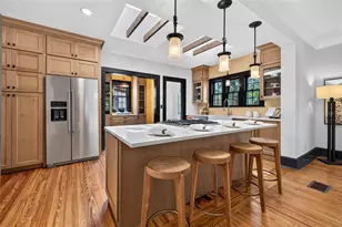1110 Jungle Ave N, Saint Petersburg, FL 33710 - Photo 12