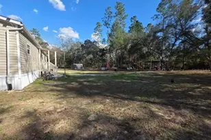 10630 NE 80th St, Bronson, FL 32621 - Photo 14