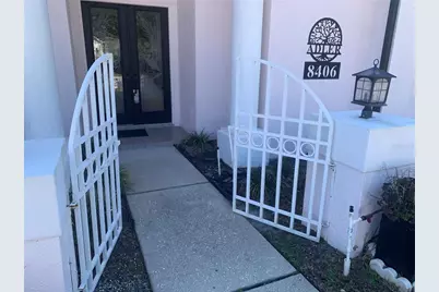 8406 Glengarry Place, Trinity, FL 34655 - Photo 2