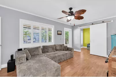 137 Pennsylvania Avenue, Palm Harbor, FL 34683 - Photo 8