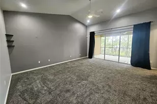 2035 River Turia Cir, Riverview, FL 33578 - Photo 8