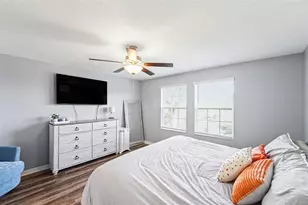 4624 Willet Cooper Ct, Tampa, FL 33619 - Photo 18