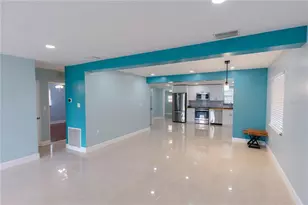 300 53rd St W, Bradenton, FL 34209 - Photo 14