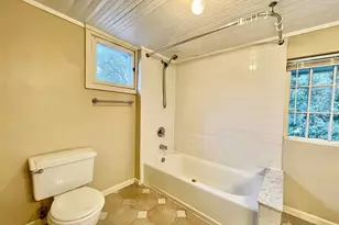 557 6th Ave N, Saint Petersburg, FL 33701 - Photo 20