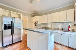 557 6th Ave N, Saint Petersburg, FL 33701 - Photo 10