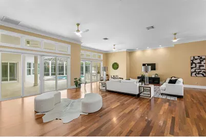 16504 Avila Boulevard, Tampa, FL 33613 - Photo 12