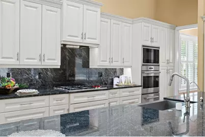 16504 Avila Boulevard, Tampa, FL 33613 - Photo 20