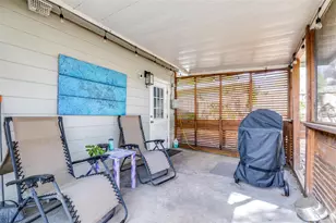 222 14th Ave SW, Largo, FL 33770 - Photo 12