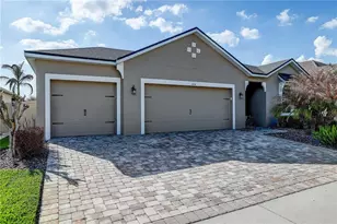 1014 Night Song St, Valrico, FL 33594 - Photo 6