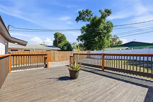 13657 120th Ln, Largo, FL 33778 - Photo 32