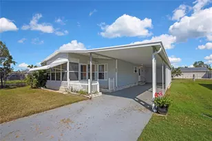 4809 Empress Ln, Holiday, FL 34690 - Photo 2