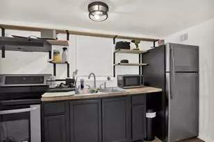 8606 N Semmes St, Tampa, FL 33604 - Photo 8