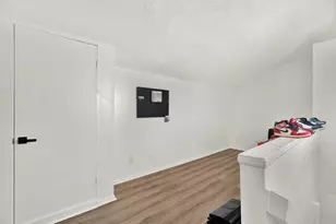 8606 N Semmes St, Tampa, FL 33604 - Photo 14