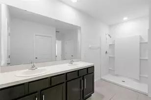 5495 Warrington Town Path, Wesley Chapel, FL 33545 - Photo 22