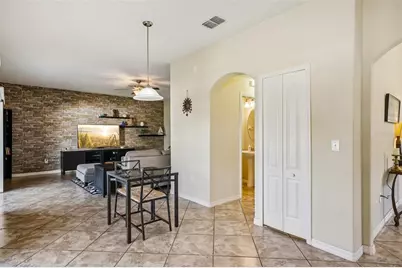 10914 Whitecap Drive, Riverview, FL 33579 - Photo 6
