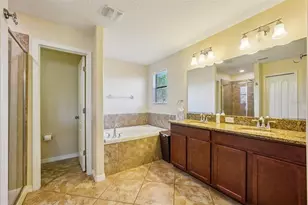 10914 Whitecap Dr, Riverview, FL 33579 - Photo 16
