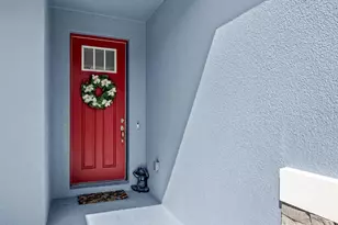 418 Finn Wy, Dunedin, FL 34698 - Photo 2