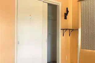 4103 E Hanna Ave, Tampa, FL 33610 - Photo 8