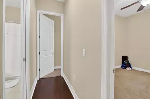 6870 Shimmering Dr, Lakeland, FL 33813 - Photo 32