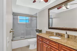 5130 Brittany Dr S, Saint Petersburg, FL 33715 - Photo 14