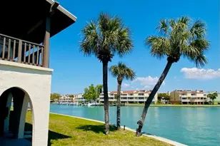 534 Plaza Seville Ct, Treasure Island, FL 33706 - Photo 4