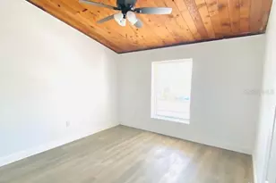 534 Plaza Seville Ct, Treasure Island, FL 33706 - Photo 18