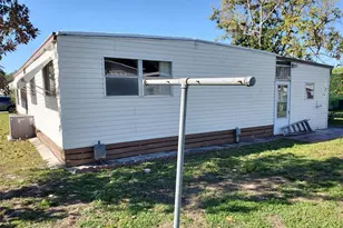 39149 Flora Ave, Zephyrhills, FL 33542 - Photo 4