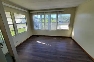 39149 Flora Ave, Zephyrhills, FL 33542 - Photo 18