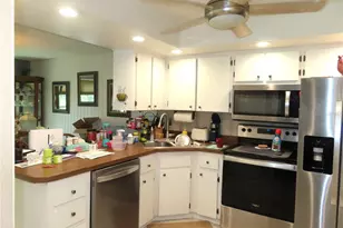 225 Country Club Dr, Largo, FL 33771 - Photo 4