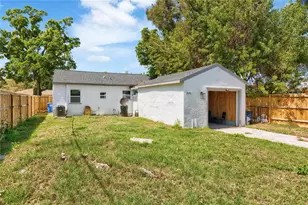 1826 30th St S, Saint Petersburg, FL 33712 - Photo 20