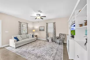 5945 Beaconpark St, Lithia, FL 33547 - Photo 14