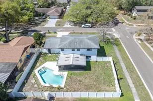 7602 Winging Way Dr, Tampa, FL 33615 - Photo 38