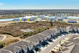 31607 Blue Passing Loop, Wesley Chapel, FL 33545 - Photo 22