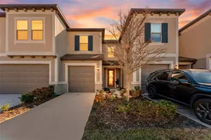 31607 Blue Passing Loop, Wesley Chapel, FL 33545 - Photo 1