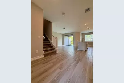 4776 Lagona Lane, Wesley Chapel, FL 33543 - Photo 4