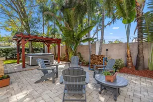1804 W Erna Dr, Tampa, FL 33603 - Photo 38