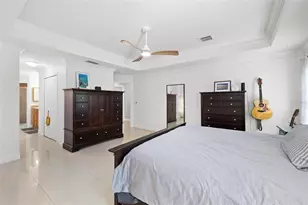 1804 W Erna Dr, Tampa, FL 33603 - Photo 18