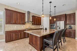 2601 Milford Berry Ln, Tampa, FL 33618 - Photo 20