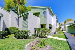 13402 Pinelake Way, Tampa, FL 33618 - Photo 1