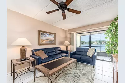 303 Woodlake Wynde, Oldsmar, FL 34677 - Photo 4