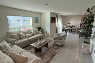 10662 Chippewa Dr, Parrish, FL 34219 - Photo 4