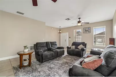 3712 Crystal Dew Street, Plant City, FL 33567 - Photo 6