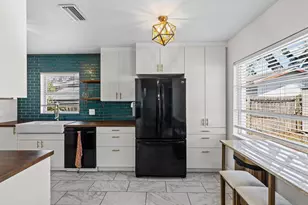 5753 93rd Ave N, Pinellas Park, FL 33782 - Photo 6